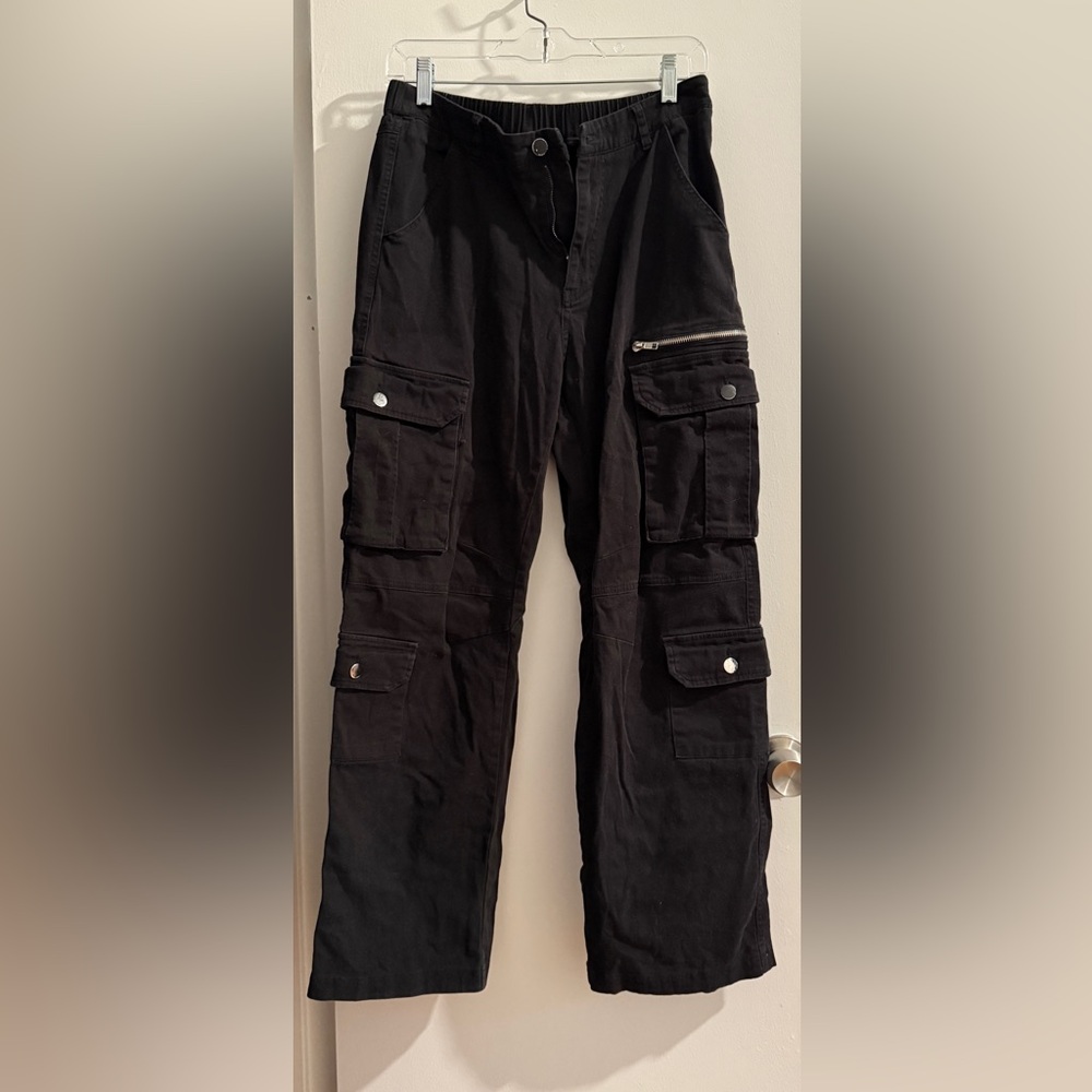 Charlotte Russe Women’s Dark Cargo Pants